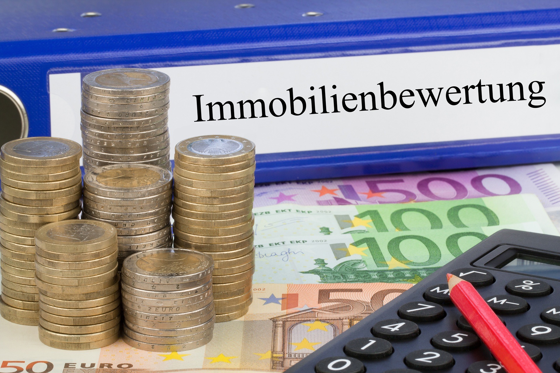 Immobilienbewertung mit Geld | Immobilienmakler in Oldenburg Holstein